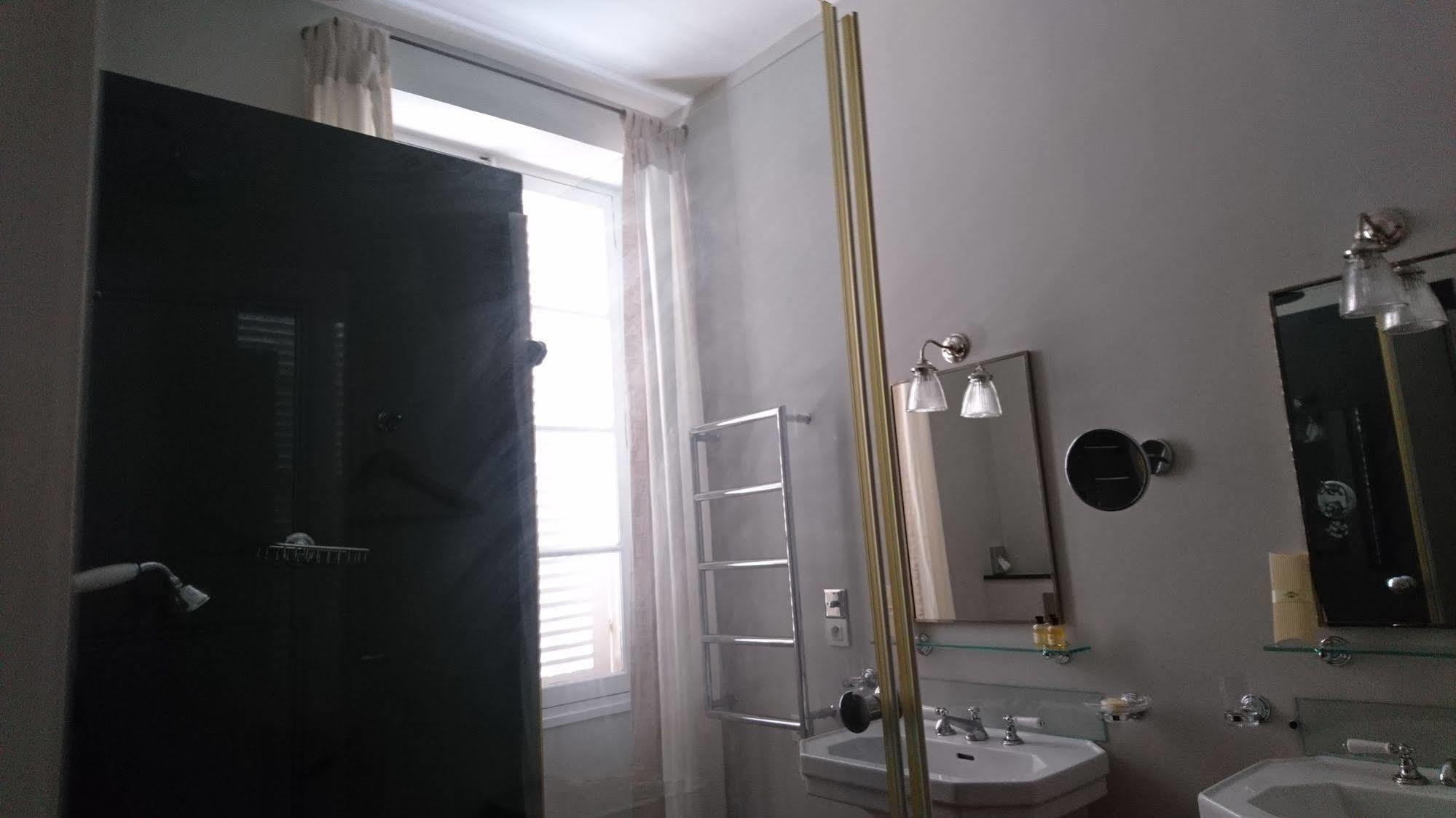 Château Martinay Hotel Carpentras Ngoại thất bức ảnh